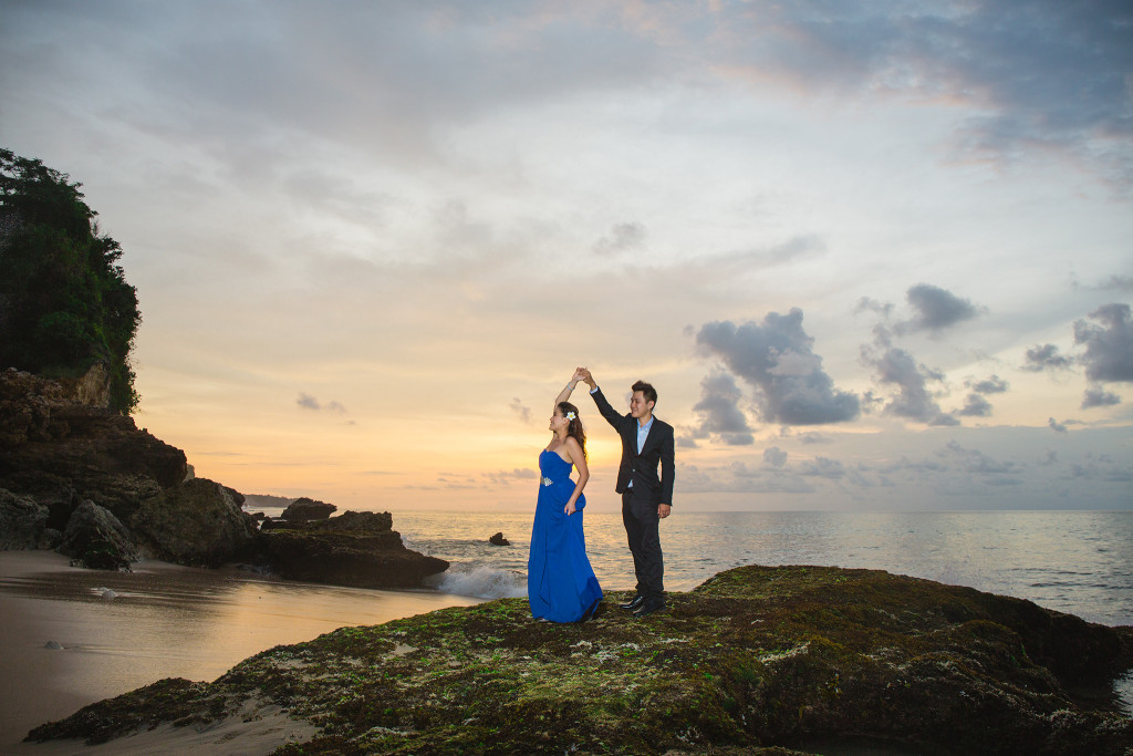 Bali Pre Wedding Tegal Wangi Beach HeryPortrait