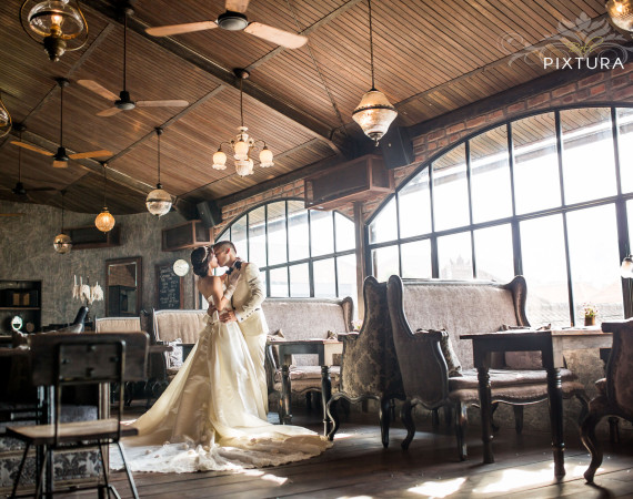 Bali Pre wedding at Bistrot Cafe by Bali Pixtura