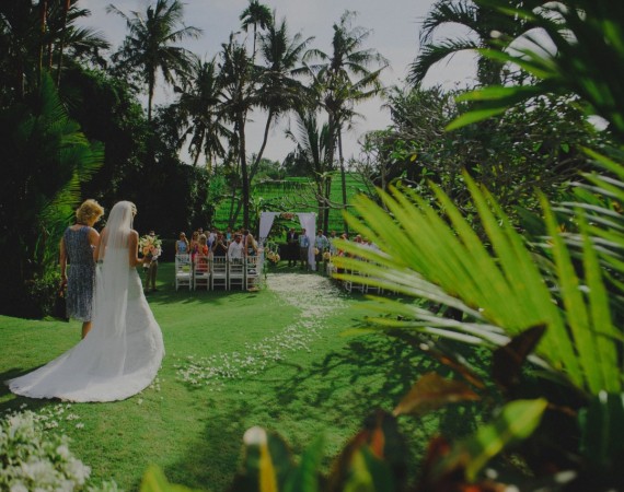Rustic garden Bali wedding at Chalina Estate