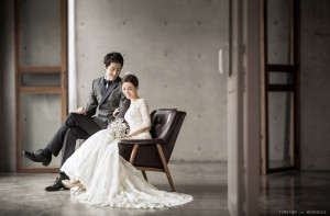 Korean wedding photography studio photos by Timetwo Studios