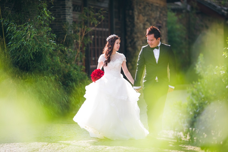 Intimate Old Mill Toronto Wedding with a Charming Victorian Flair