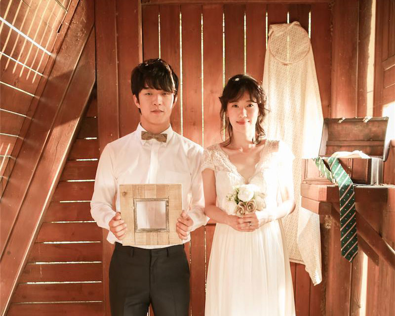 Rustic Pre-wedding Photo in Korea