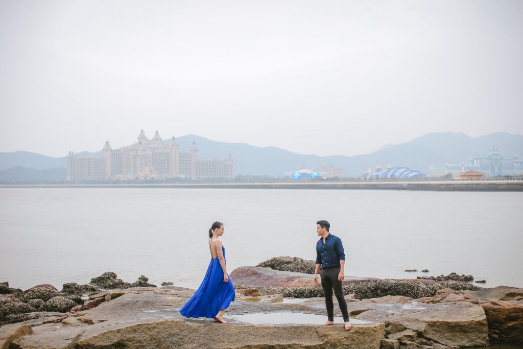 macau engagement photo session by Leighton Andante