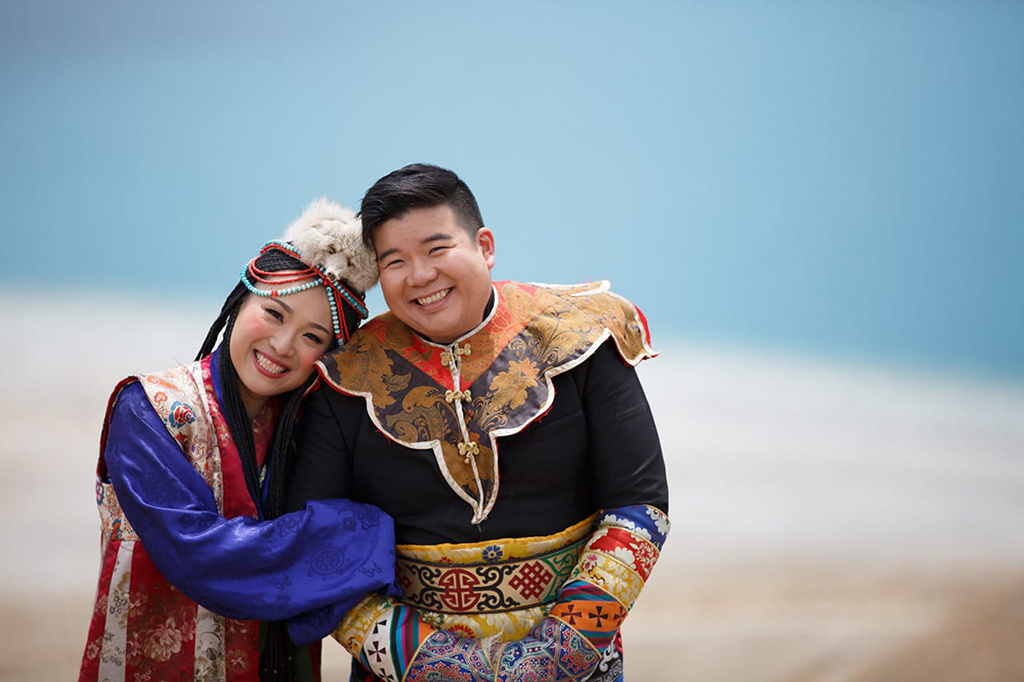 tibet lhasa prewedding photoshoot by knottin visuals