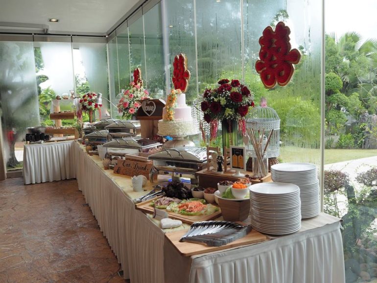 15 Wedding Caterers In Singapore That Will Impress Your Guests