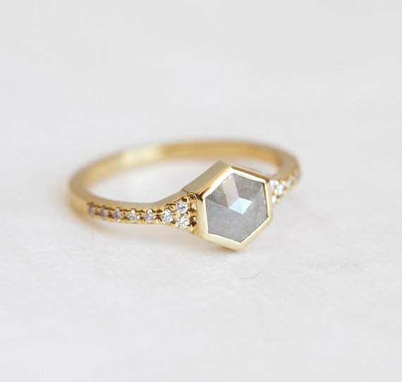 Unique Engagement Rings - MinimalVS $2645