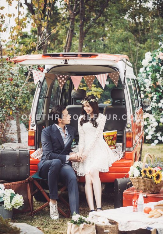 Summer Engagement Photoshoot ideas - SUM Studio