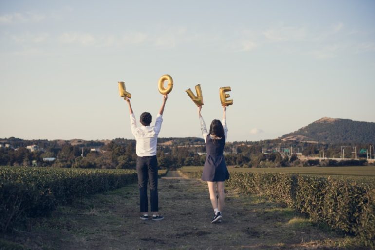 jeju island casual couple shoot