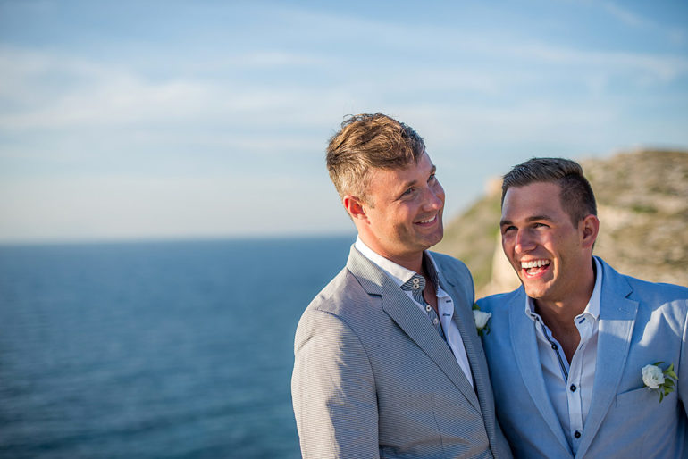 40 Heartwarming LGBT Wedding Photos That Proves Love Is Love