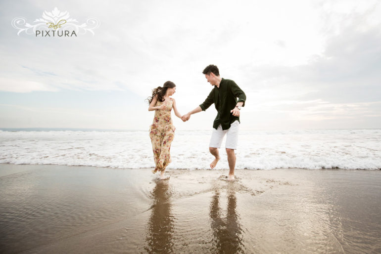 Pre-wedding Photoshoot Poses Ideas - Bali Pixtura