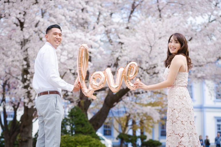 hokkaido wedding photoshoot cherry blossoms
