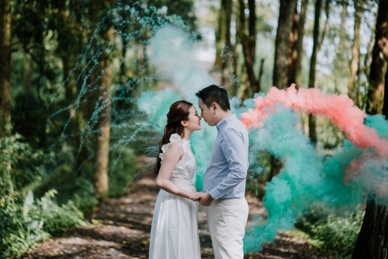 Pre Wedding Shoot With Polka Dots Bow Ties Pre Wedding Photoshoot Props Wedding Photoshoot Props Pre Wedding Photoshoot Outdoor