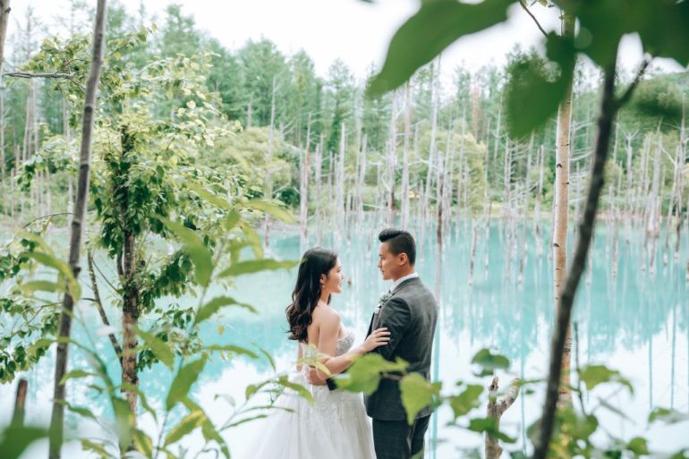 hokkaido wedding photoshoot Blue Pond