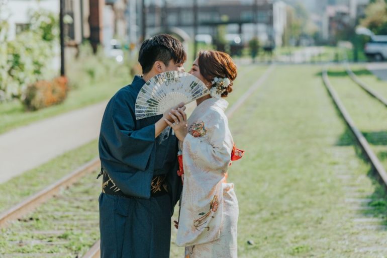 15 Stylish Haldi Ceremony Poses ideas For Couples