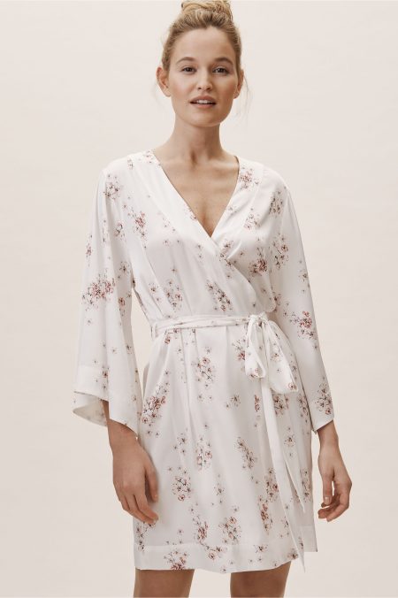 25 Most Photogenic Getting Ready Robes for Your Bridal Party ...