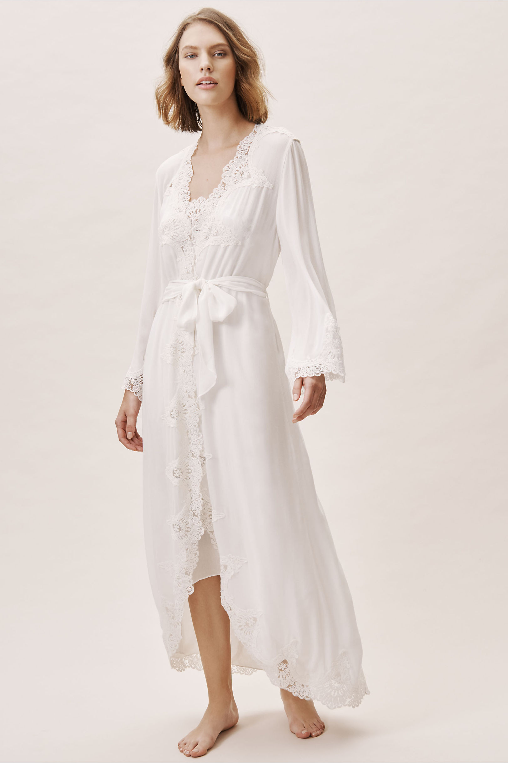 25 Most Photogenic Getting Ready Robes for Your Bridal Party ...