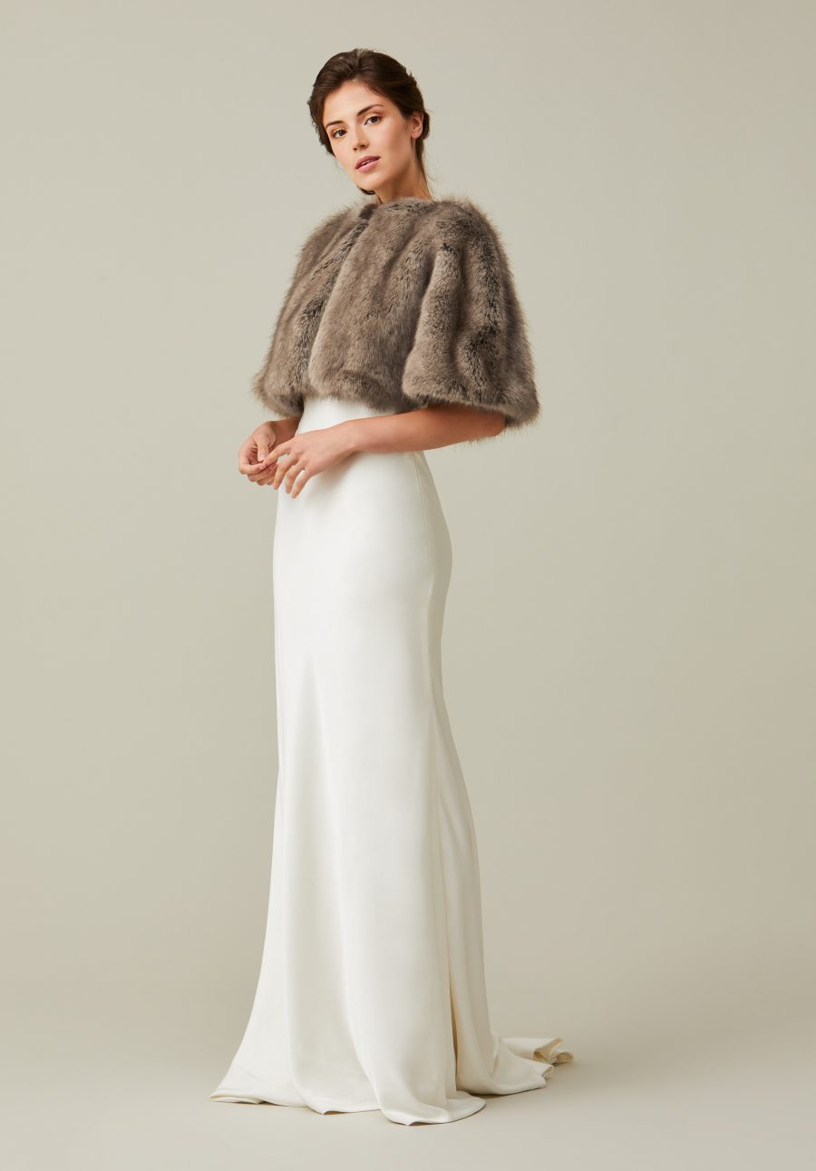 19 Trendy & Cosy Cover-Ups for Your Winter Wedding - OneThreeOneFour Blog