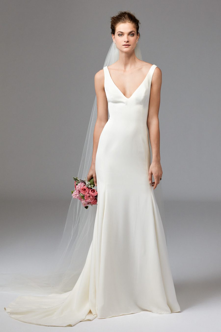 15 Sleek Wedding Gowns for the Minimalist Brides - OneThreeOneFour Blog