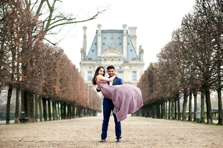 wedding photography poses groom carries bride