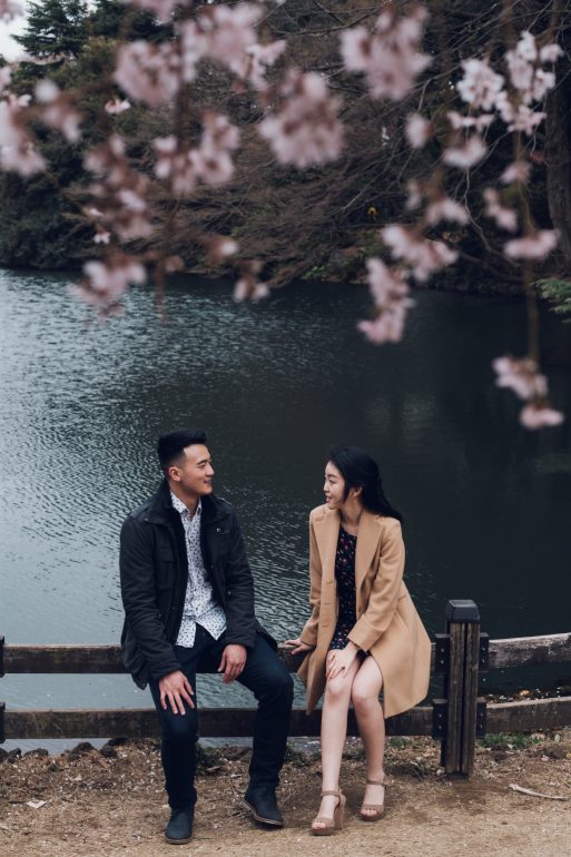 Perfect Matching Couple Outfits For A Picturesque Outdoor Shoot