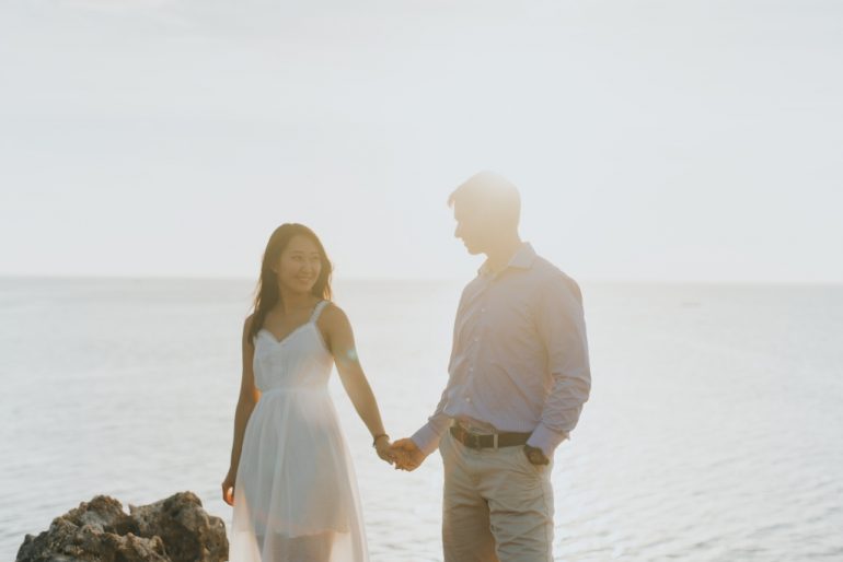 What to Wear For Engagement Photos + What To Be Careful Of (in 2023) -  mckennachristinephotography.com