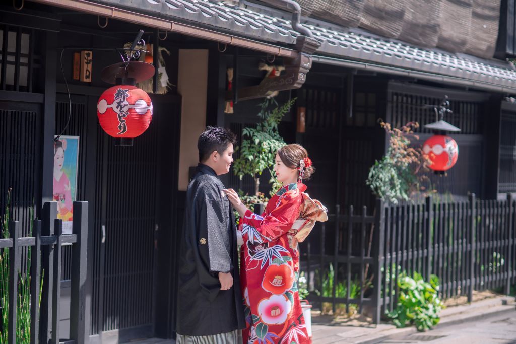 kyoto wedding photoshoot gion district