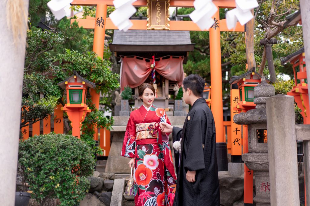 kyoto wedding photoshoot gion district