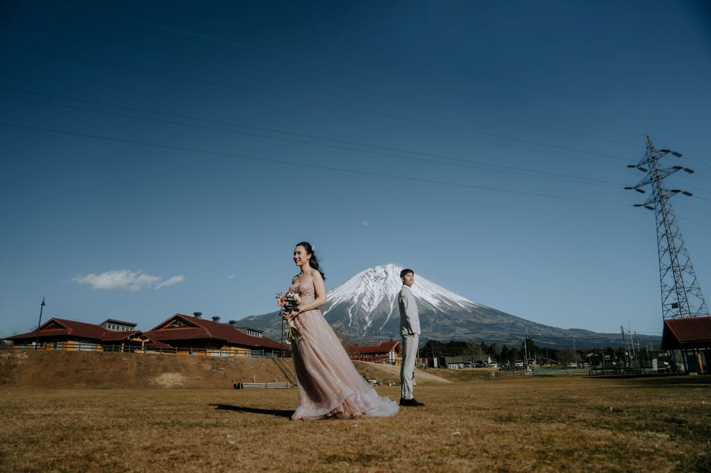 tokyo wedding photoshoot fujinomiya road mt fuji