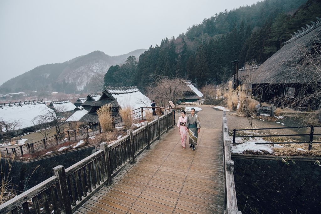 tokyo kimono wedding photoshoot traditional village winter