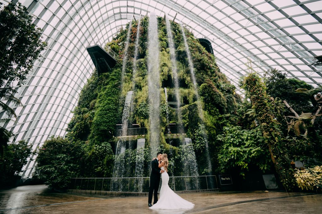 singapore wedding photoshoot gardens by the bay kerina wang