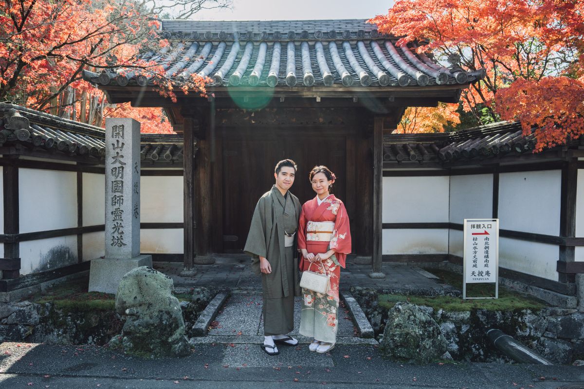 Japan Autumn Pre-Wedding Photoshoot at Nanzen-ji Temple
