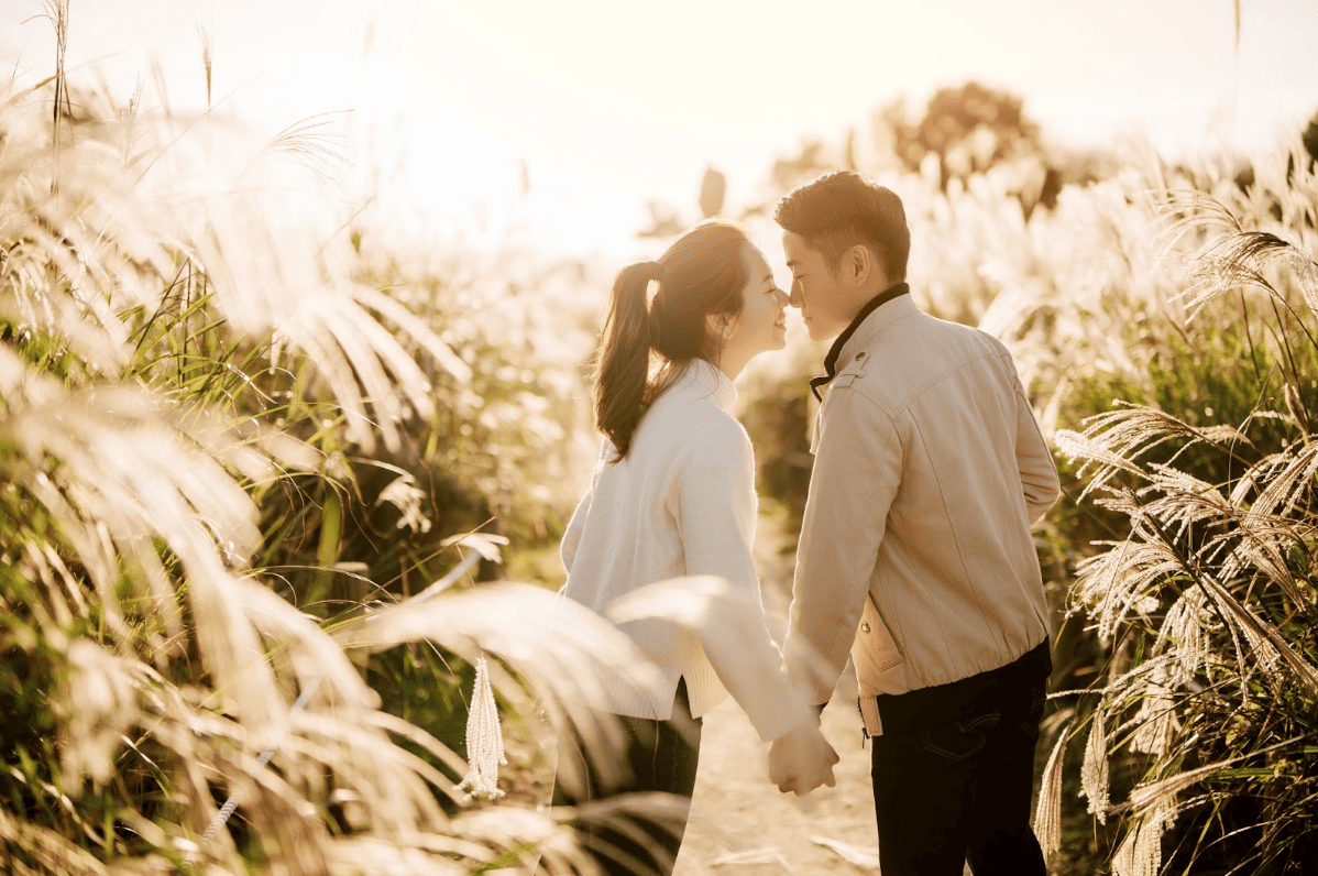 Autumn Pre-Wedding Shoot at Hanuel Park